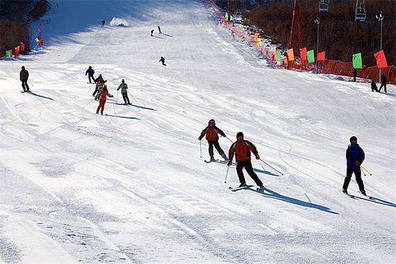 金象山滑雪場