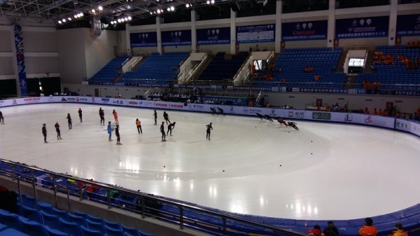 萬象城滑冰場