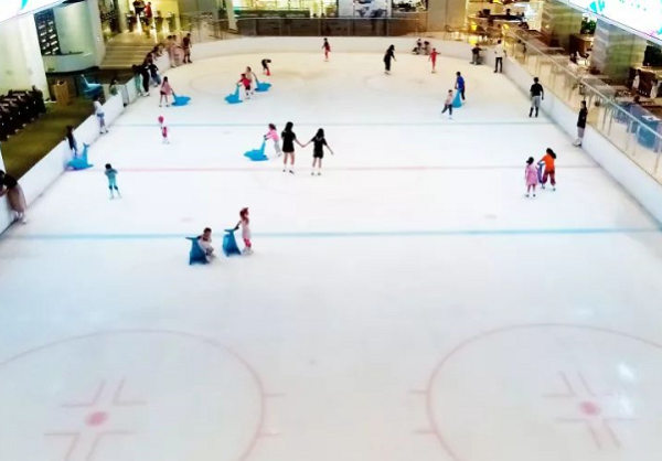 珠海奧園溜冰多少錢